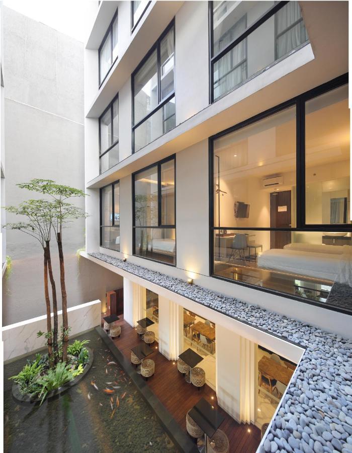 Delua Hotel Jakarta Exterior foto